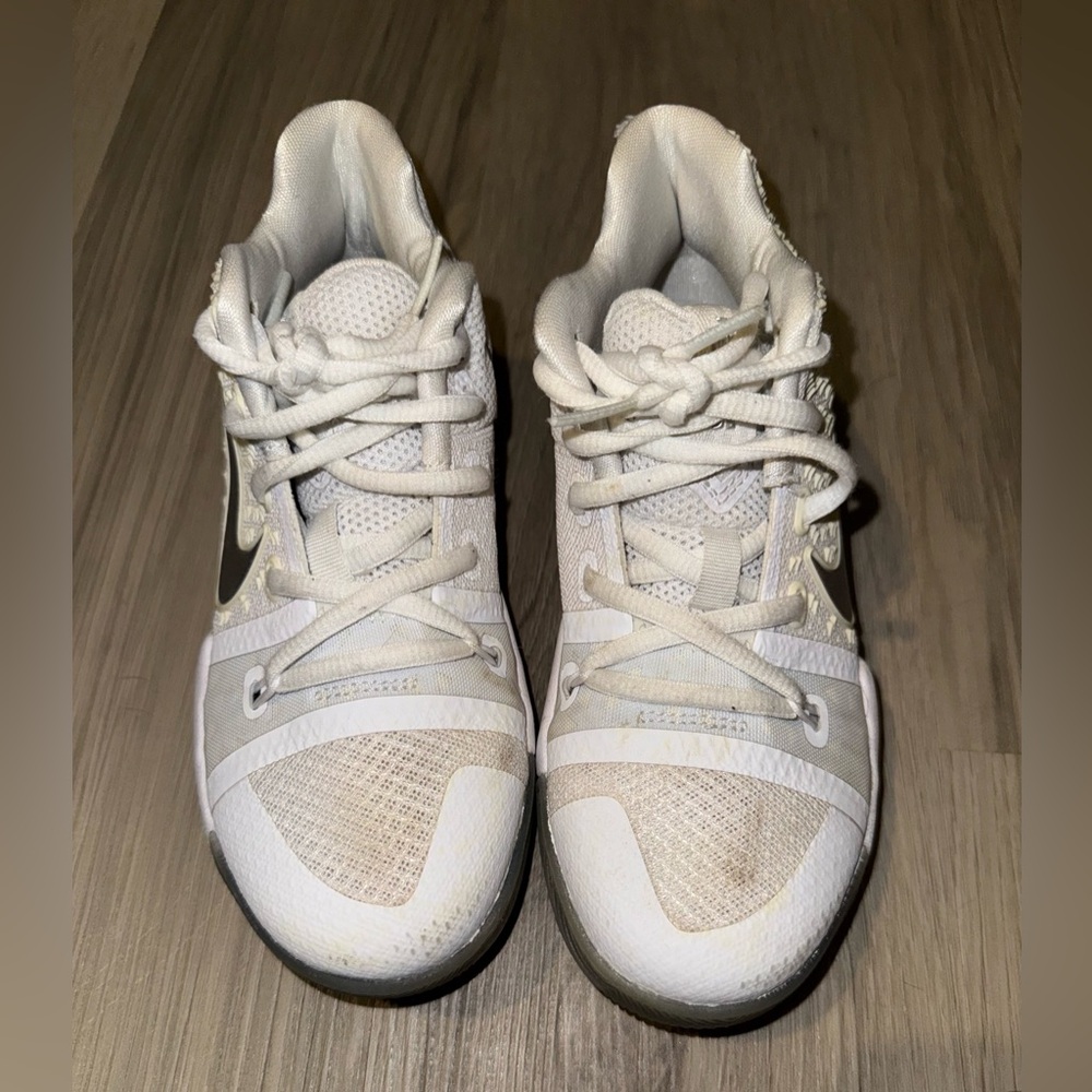 Nike Kids white Sneakers